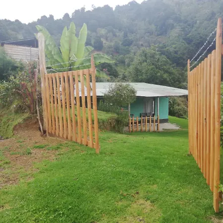 Casa #6 Cabinas San Gerardo Villa